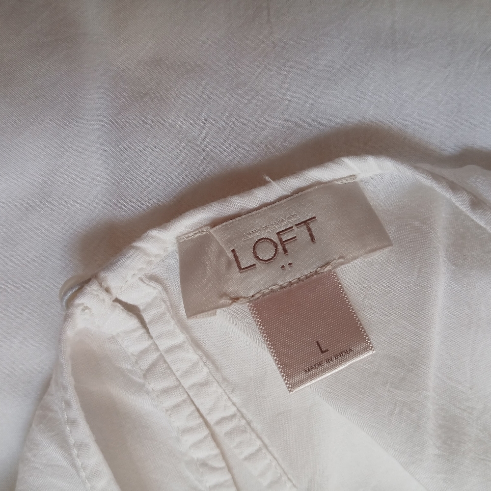 LOFT Classic Cream Tank Top